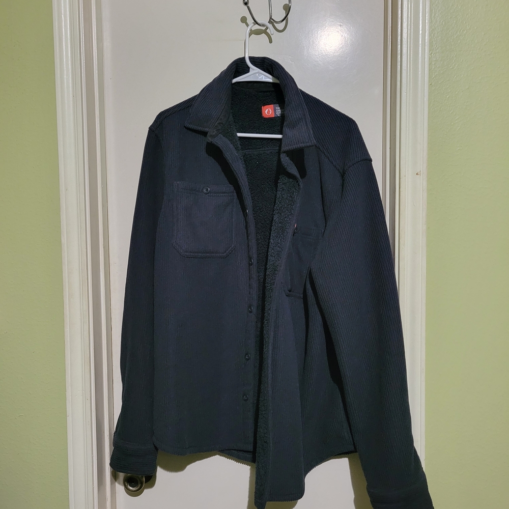 The American Outdoorsmen Men's Black Jacket